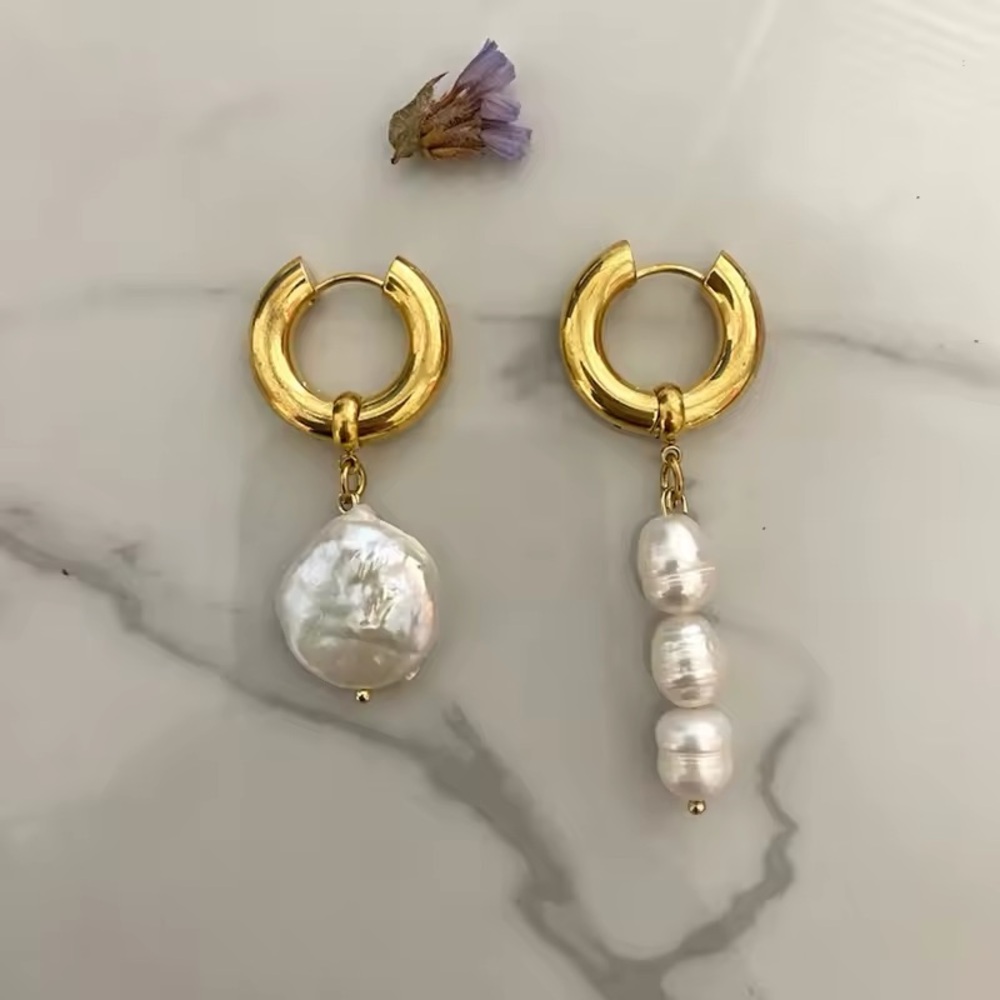 Asymmetrical Mismatched Baroque Pearl Earrings